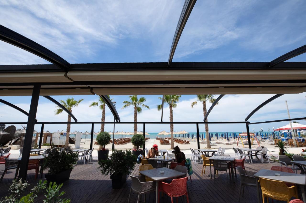 Mirage Hotel โกเลม ภายนอก รูปภาพ