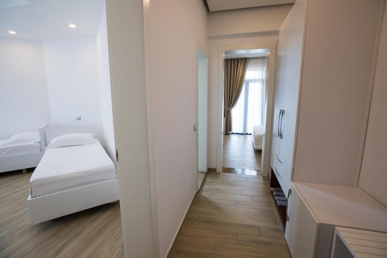 Mirage Hotel โกเลม ภายนอก รูปภาพ