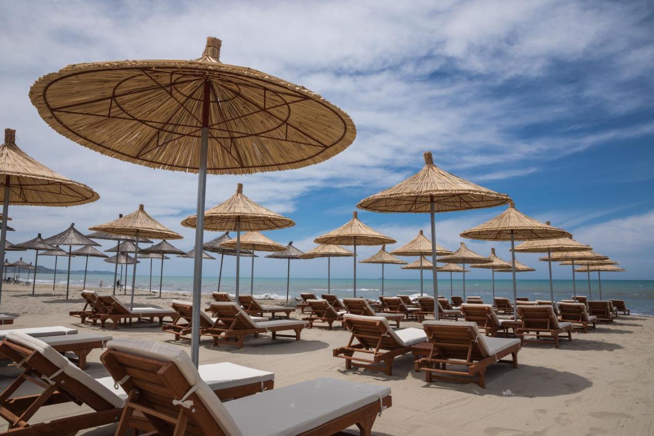 Mirage Hotel โกเลม ภายนอก รูปภาพ